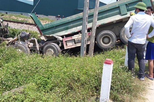 Mỗi người Việt uống 6,6 lít cồn/năm kéo theo bệnh, tai nạn giao thông