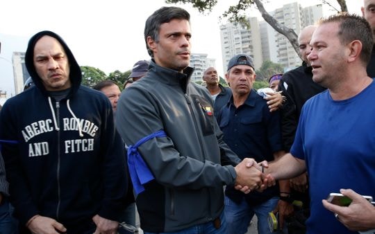 Tòa án Venezuela ra lệnh bắt thủ lĩnh đối lập sau đảo chính