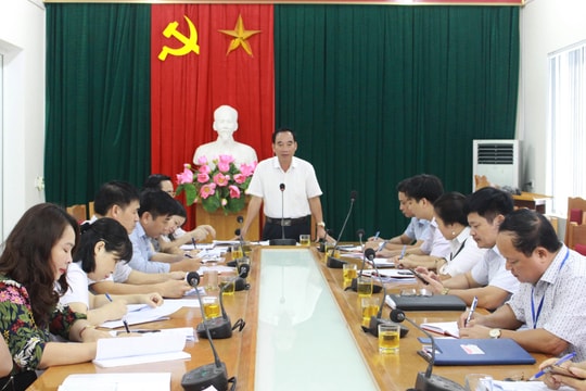 Kinh doanh tại các chợ truyền thống khó cạnh tranh với siêu thị, trung tâm thương mại