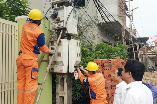 Thủ tướng chỉ đạo làm rõ việc tăng giá điện