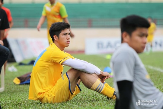 Nhiều cựu cầu thủ SLNA chật vật khẳng định mình ở đội bóng mới