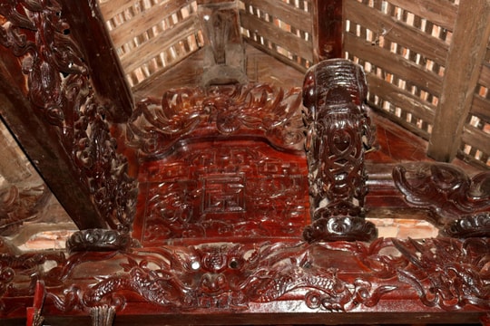 Nghệ thuật kiến trúc điêu khắc độc đáo của di tích Quốc gia đền Hữu