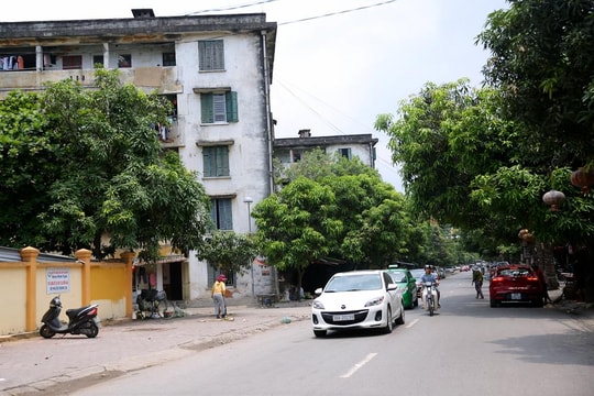 Phố đi bộ thích hợp nhất ở Vinh nên chăng là đường Hồng Bàng? 