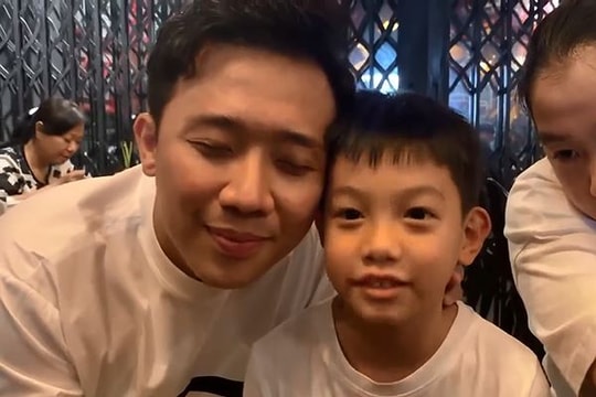 Clip vui của Trấn Thành và con trai Hà Hồ gây 'sốt'
