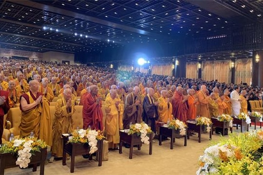 'Mỗi người hãy là sứ giả của Đức Phật'