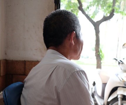 Người cha 15 lần xuất cảnh để tìm con nơi 'động quỷ'