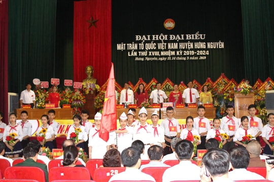 Đồng chí Thái Thị Hải Châu tái đắc cử Chủ tịch MTTQ huyện Hưng Nguyên