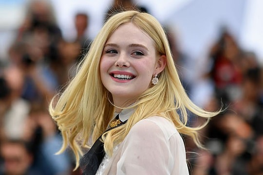 Nhan sắc nữ giám khảo 9X trẻ nhất LHP Cannes 2019