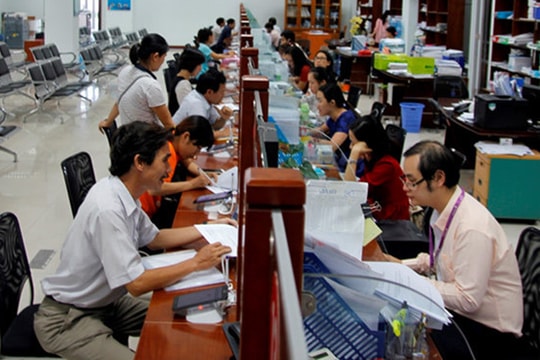 Thay đổi đề xuất giờ làm việc vào giờ chót