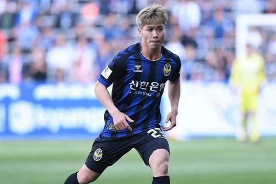 Thấp thỏm với Công Phượng; Văn Lâm trấn an sau chuỗi thành tích bết bát