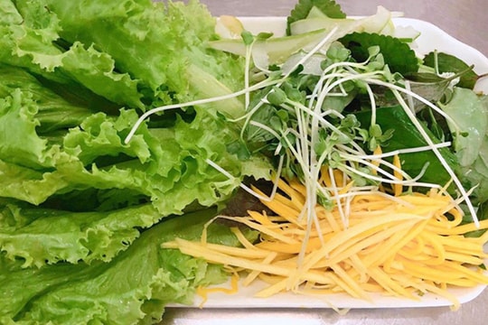 Những ai không nên ăn rau sống?