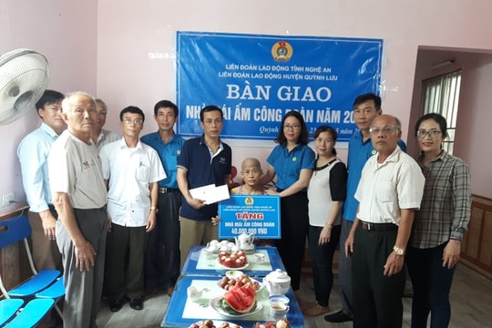 Nhiều hoạt động thiết thực hỗ trợ người nghèo