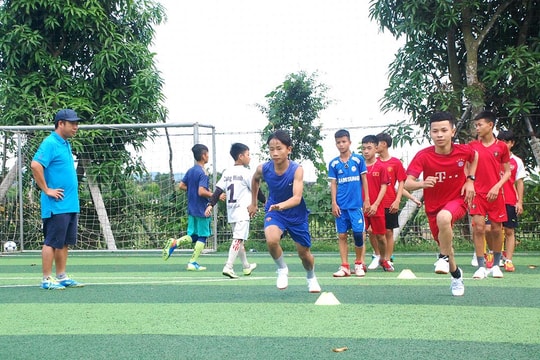 Bóng đá Yên Thành quyết tâm bảo vệ chức vô địch Cúp Báo Nghệ An