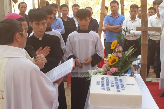 Khởi công xây dựng nhà thờ giáo họ ở Anh Sơn