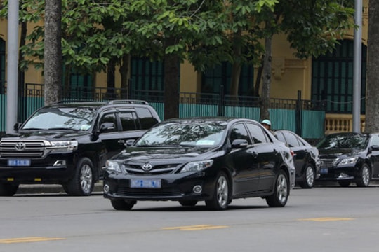 Nhiều bộ ngành, địa phương sử dụng xe công vượt định mức