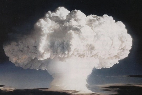 Sếp tình báo Mỹ lo lắng nói về vũ khí hạt nhân của Nga 