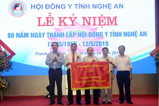 Xây dựng đội ngũ thầy thuốc Đông y Nghệ An vừa có tâm vừa có tầm