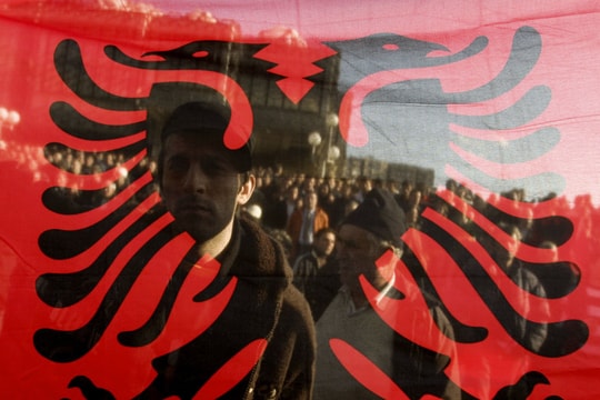 Kosovo dọa EU: Sẽ hợp nhất với Albania nếu không được công nhận