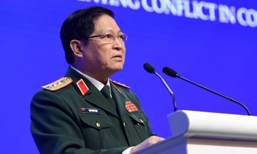 Bộ trưởng Ngô Xuân Lịch phát biểu tại Shangri-La: Hợp tác để từng bước giải quyết mâu thuẫn