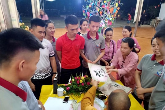 Lễ cầu nguyện, tư vấn, tiếp sức mùa thi tại chùa Hà