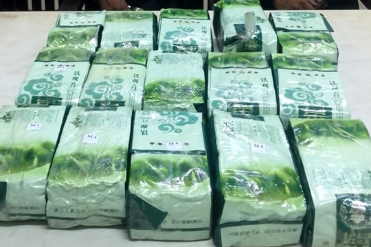 Nghệ An: Triệt phá đường dây mua bán ma túy xuyên quốc gia, thu giữ 15kg ma túy đá