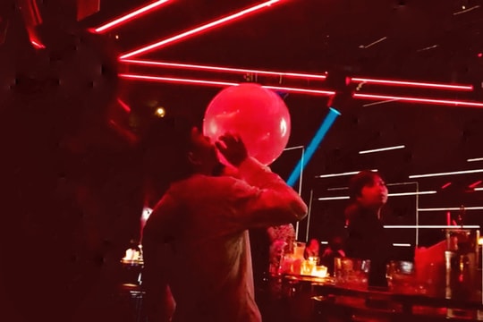 Bóng cười độc hại, sao chỉ cấm ở Hà Nội?