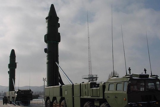 Trung Quốc phóng thử tên lửa có tầm bắn đến lục địa Mỹ và châu Âu 