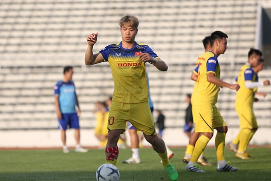 Công Phượng sẵn sàng đá chính chung kết King’s Cup