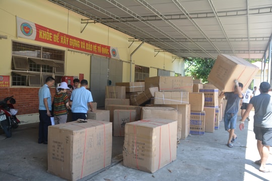 Bắt giữ lô hàng hơn 1 tỷ đồng không rõ nguồn gốc xuất xứ