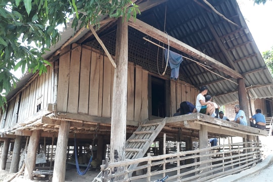 Bắt ông lão Nghệ An 80 tuổi chém con trai tử vong khi đang lẩn trốn tại quê cũ