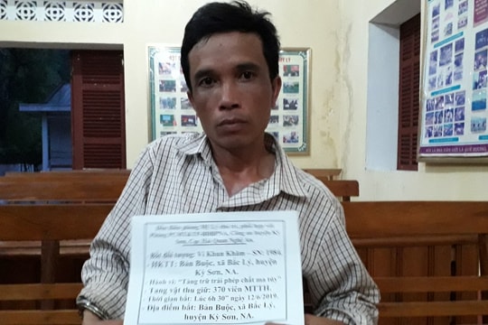 Giấu gần 400 viên hồng phiến chờ cơ hội đem bán