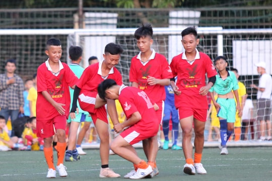 TN Đô Lương ngậm ngùi rời giải, Tân Kỳ và thành phố Vinh vào tứ kết