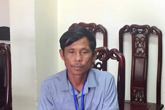 Khởi tố chủ thuyền khai thác sỏi trái phép