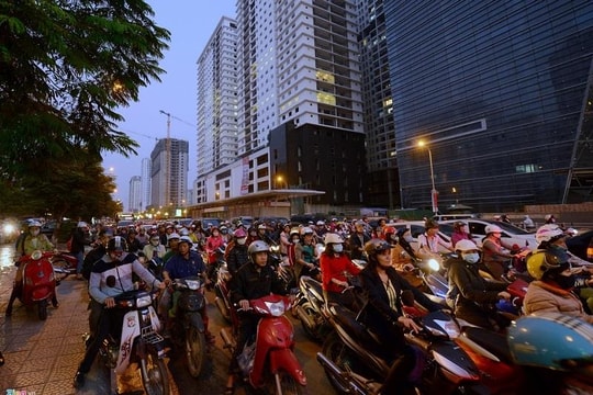 Quan thanh tra xây dựng bị tạm giữ và hệ lụy đô thị bị băm nát, phá vỡ quy hoạch