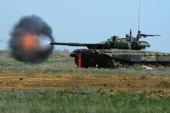 Nga chế tạo đạn pháo mới cho xe tăng