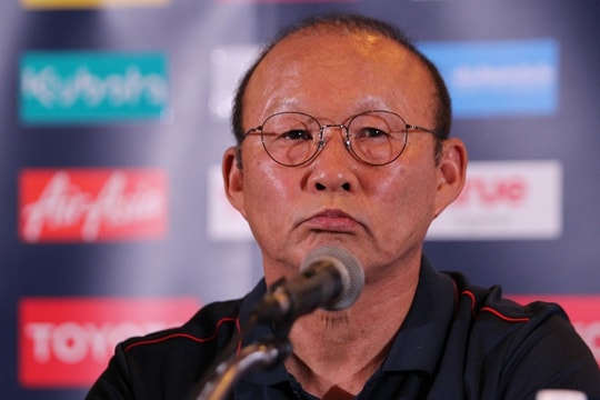 VFF đưa ra 'điều kiện khó' cho HLV Park; Sân đấu huyền thoại San Siro sắp bị phá bỏ