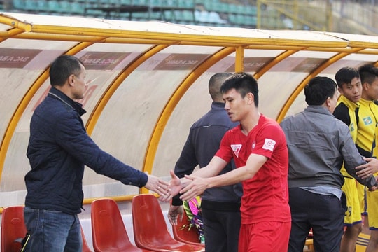 “Vua giải trẻ” SLNA vào Nam tái ngộ thầy cũ