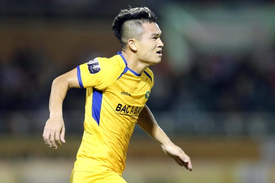 Võ Ngọc Toàn và dấu ấn nơi hàng tiền vệ SLNA 