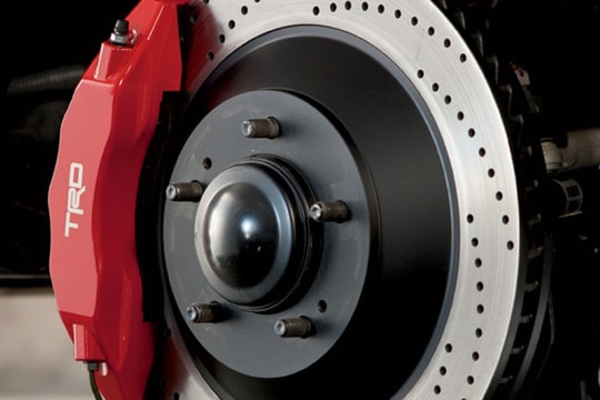 Một số lỗi trên hệ thống phanh xe ô tô các tài xế cần biết