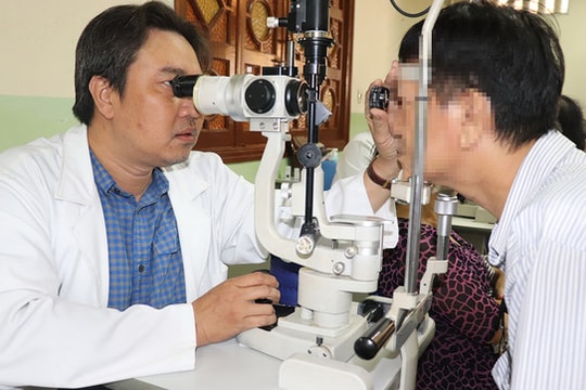 Nhiều người bị mù sau khi đi mổ chữa mù