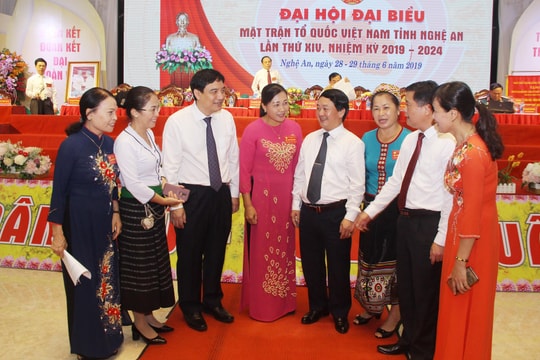 Bí thư Tỉnh ủy Nguyễn Đắc Vinh lưu ý 4 vấn đề với Mặt trận Tổ quốc và các tổ chức thành viên 