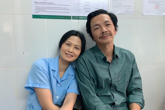 Nhan sắc đời thường của cô bán hoa 'Về nhà đi con'