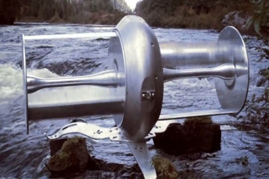 Turbine sông sản xuất nhiều điện gấp 12 lần pin mặt trời