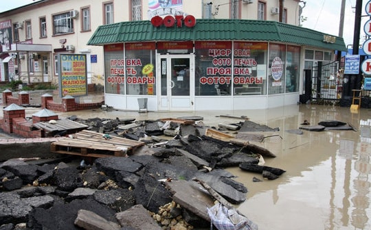 Hàng trăm người bị thương trong đợt lũ kinh hoàng ở Nga