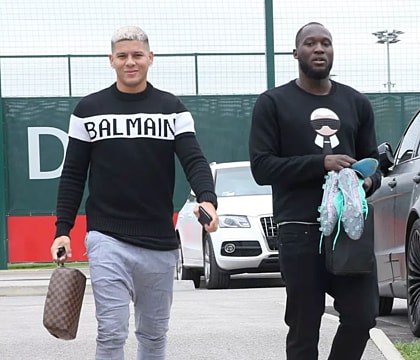 Lukaku bắn tín hiệu sẵn sàng ở lại Man Utd