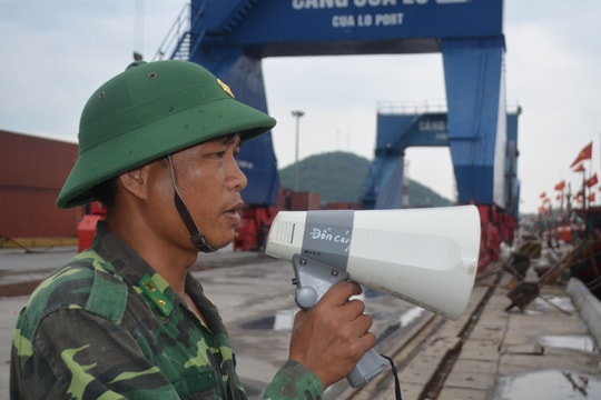 Biên phòng Nghệ An duy trì tối đa quân số sẵn sàng ứng phó bão số 2