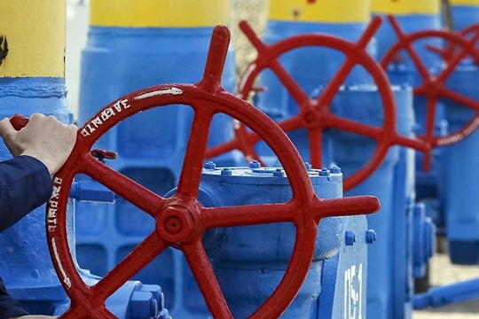  Lãnh đạo Naftogaz: Ukraine đợi sự 'đứt quãng' dòng khí đốt từ Nga 