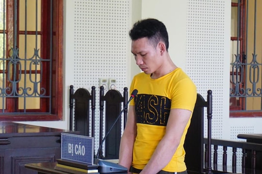 Mua nợ ma túy bên Lào mang về Việt Nam bán kiếm lời