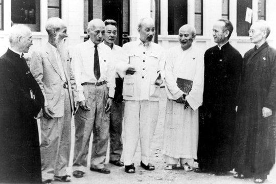 Chủ tịch Hồ Chí Minh và tư tưởng 'Tổ quốc độc lập, tôn giáo mới tự do'