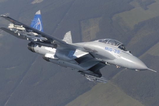 Lệnh trừng phạt sẽ không ngăn được Nga đấu thầu bán 110 máy bay chiến đấu cho Ấn Độ